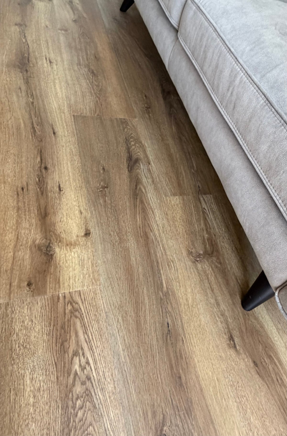 Fellside Oak XL Luxury Click Vinyl Flooring 7mm