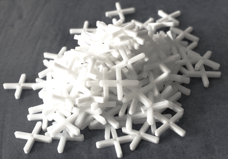 2mm Tile Spacer 1000 Piece Bucket image 0